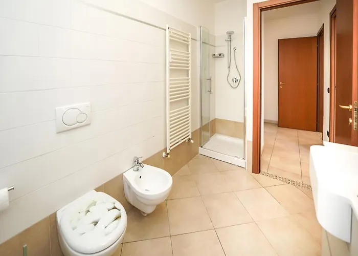 Ca Silvio By Interhome Lejlighed Luino